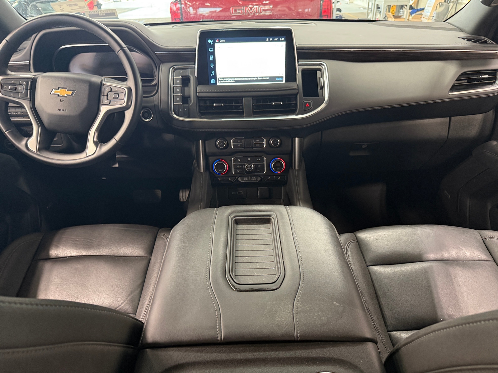Thumbnail: 2024 Chevrolet Suburban - 2