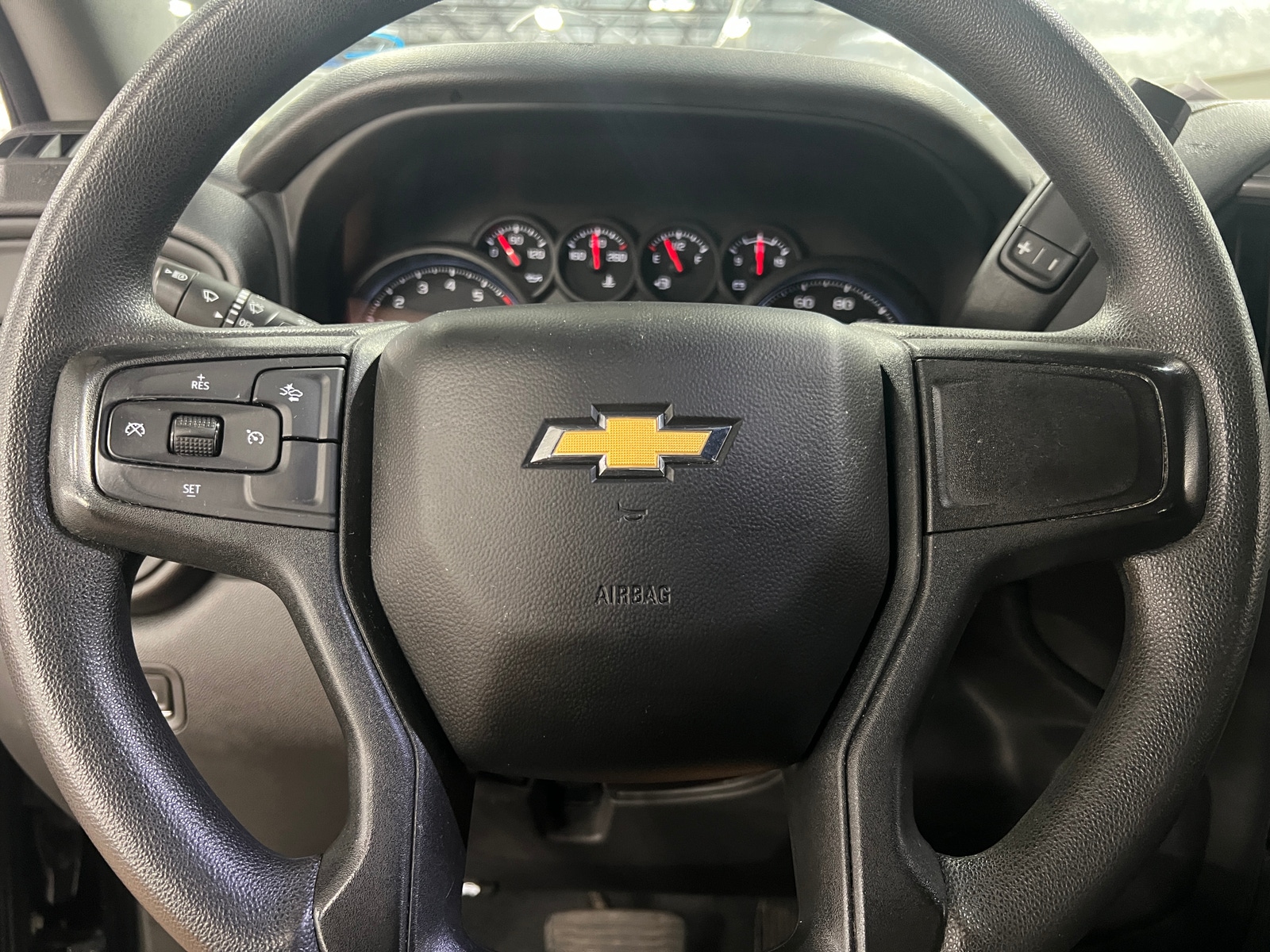 Thumbnail: 2022 Chevrolet Silverado 1500 - 5