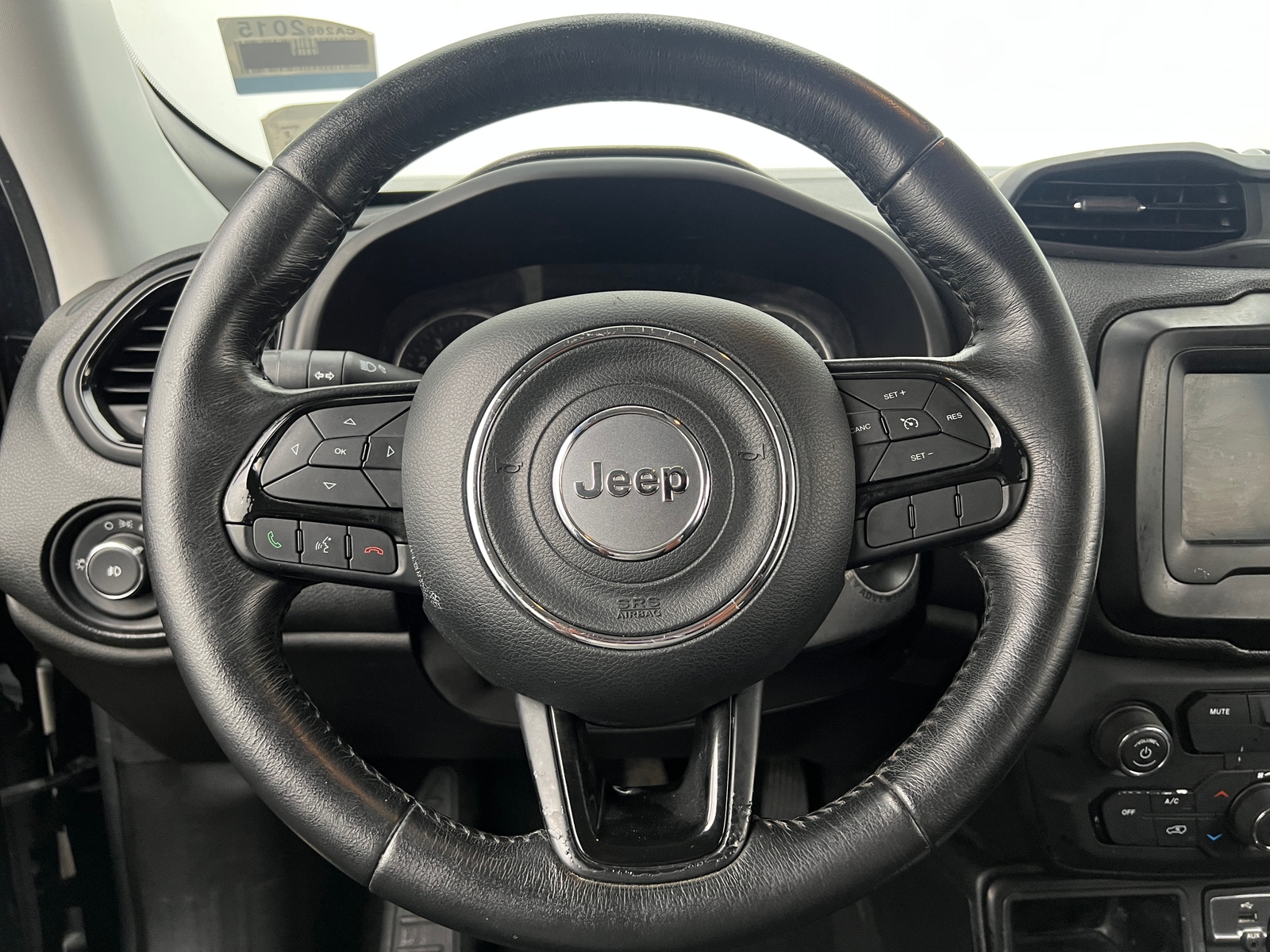 Thumbnail: 2018 Jeep Renegade - 5