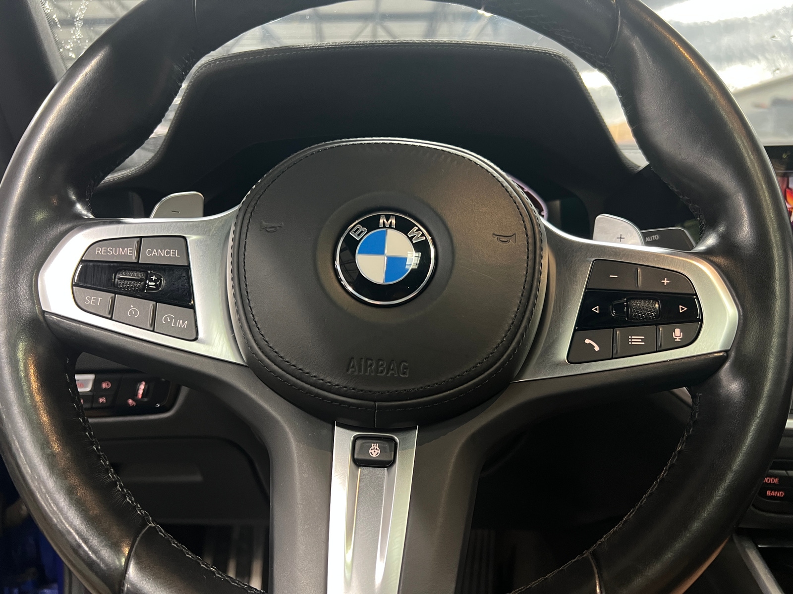 Thumbnail: 2020 BMW 3 Series - 4