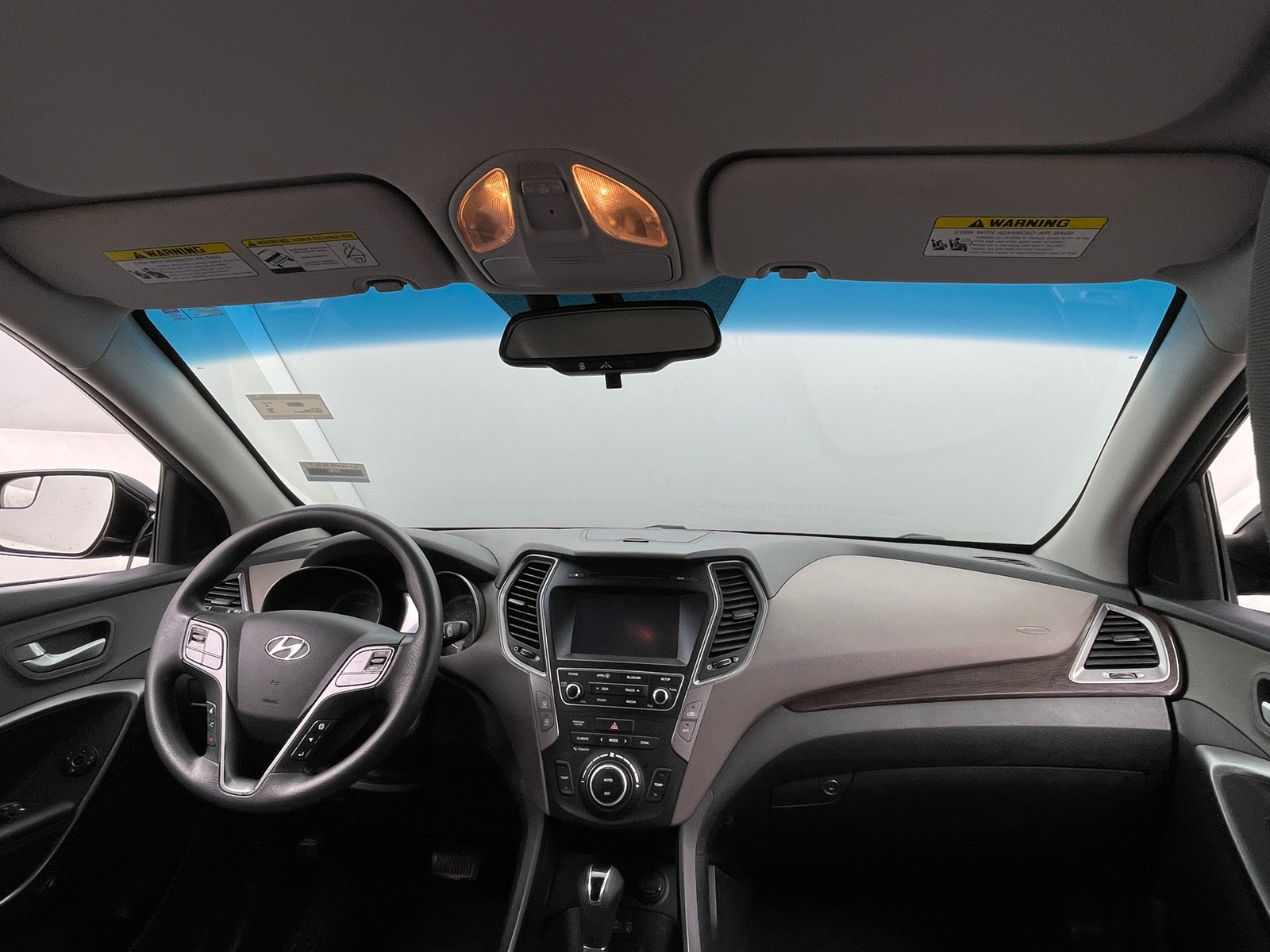 Thumbnail: 2017 Hyundai Santa Fe - 3
