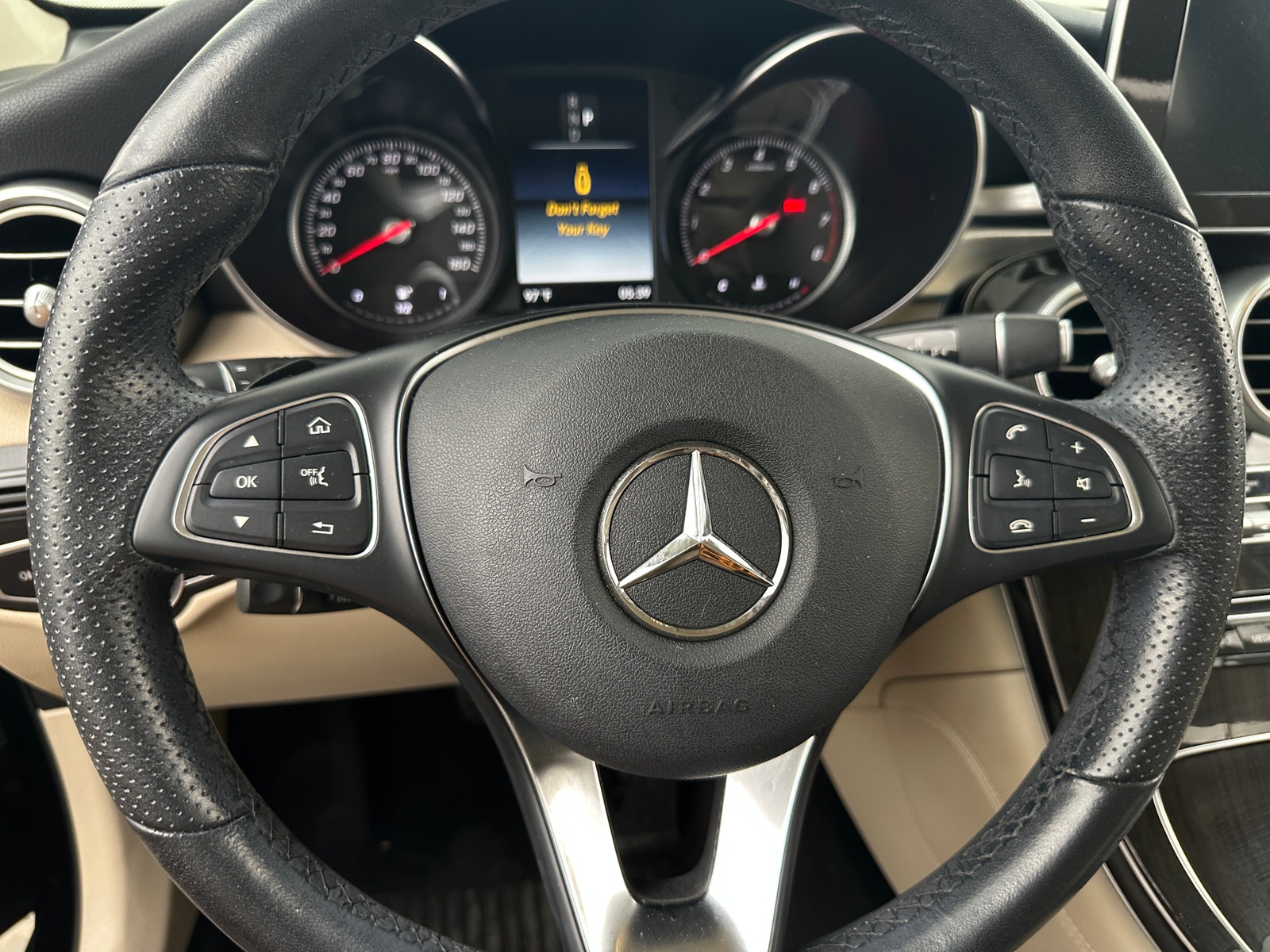 Thumbnail: 2019 Mercedes-Benz GLC - 4