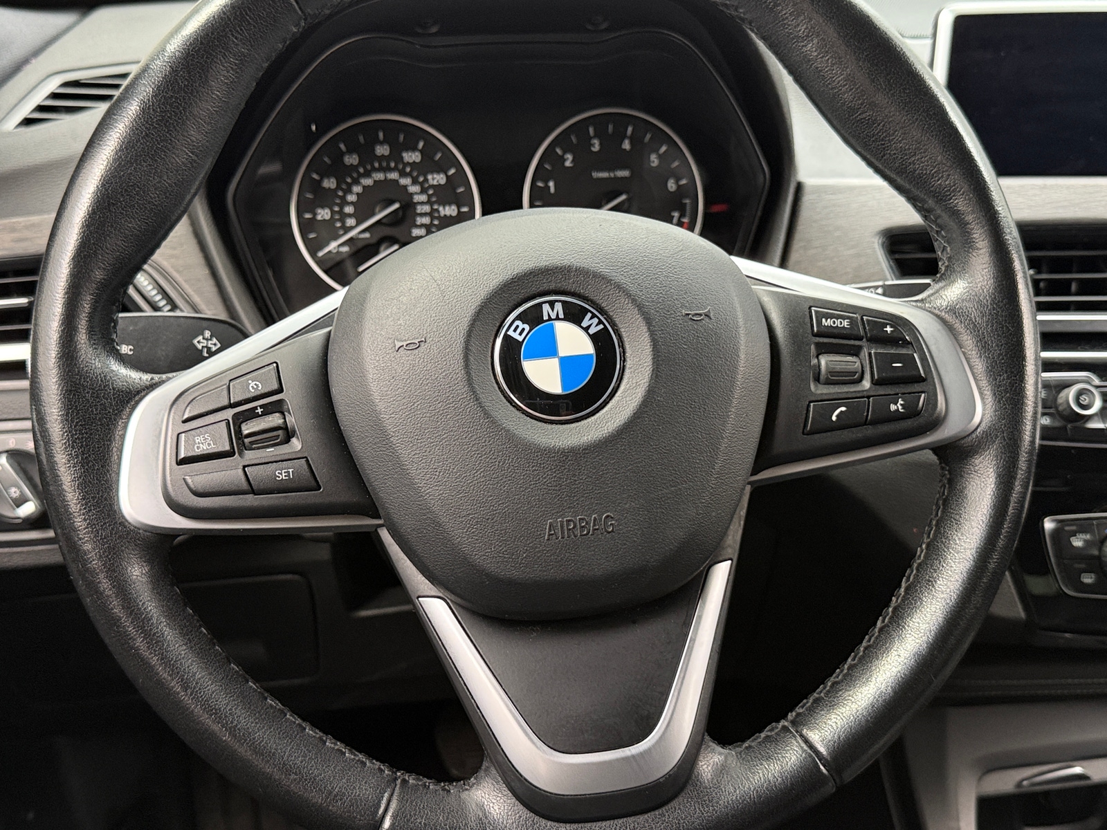 Thumbnail: 2017 BMW X1 - 4