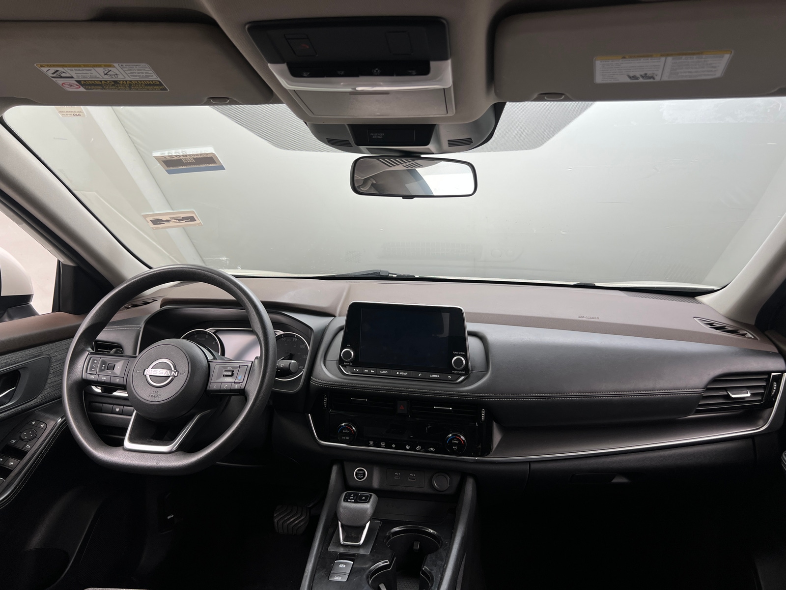 Thumbnail: 2022 Nissan Rogue - 3