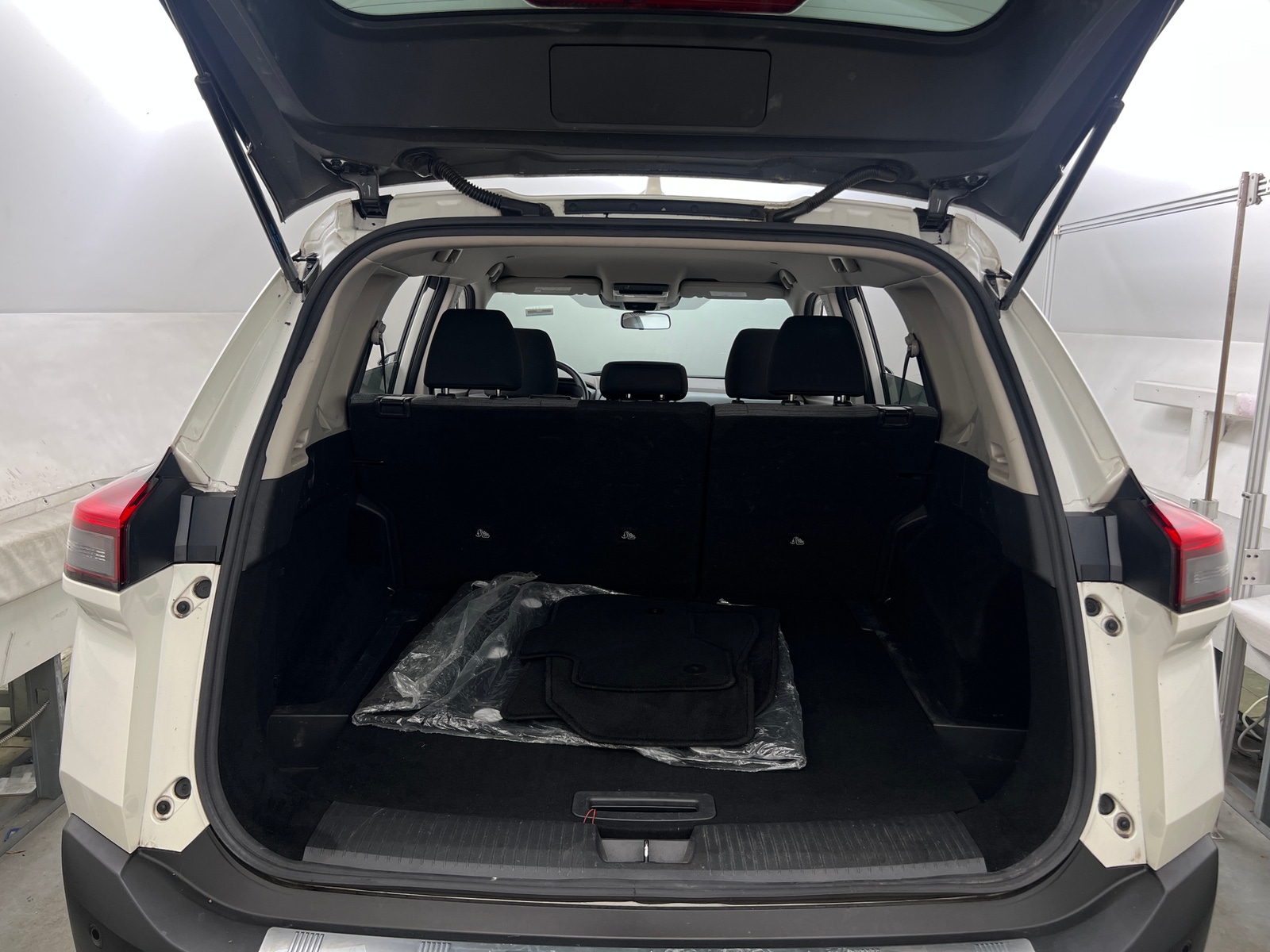 Thumbnail: 2022 Nissan Rogue - 7