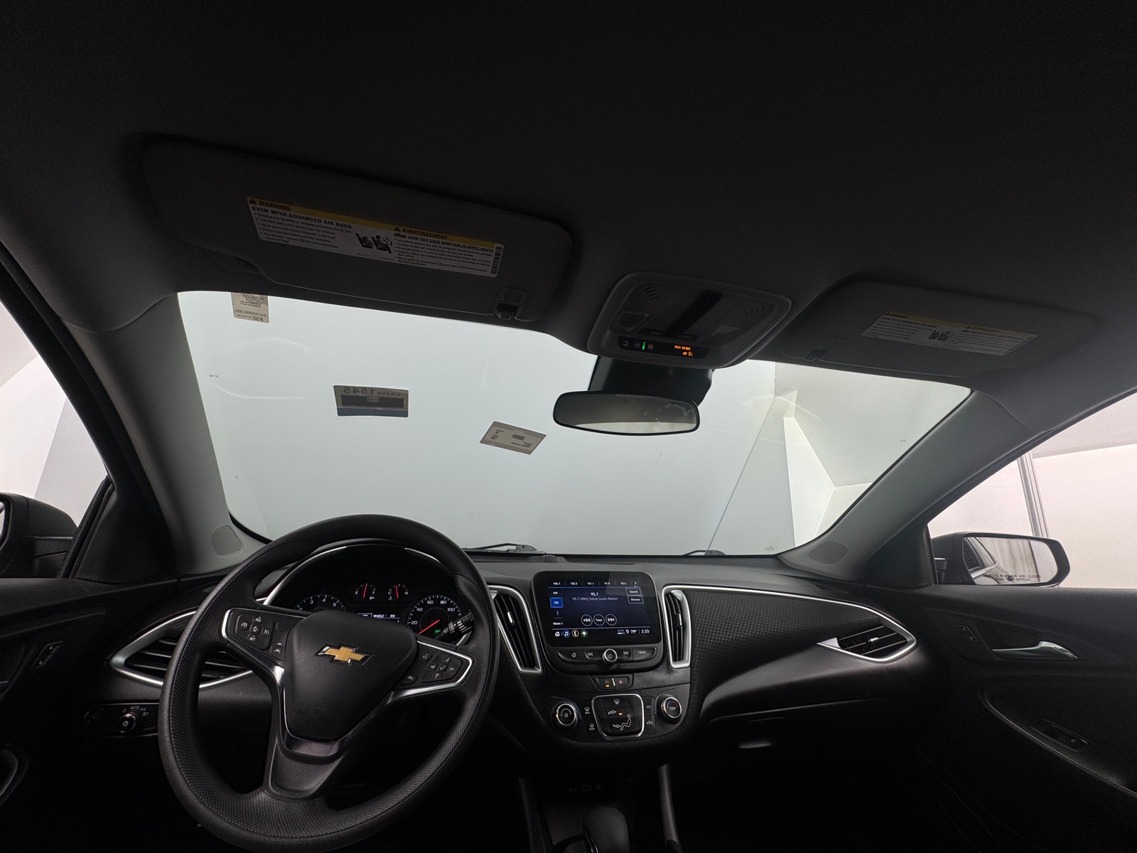 Thumbnail: 2023 Chevrolet Malibu - 3