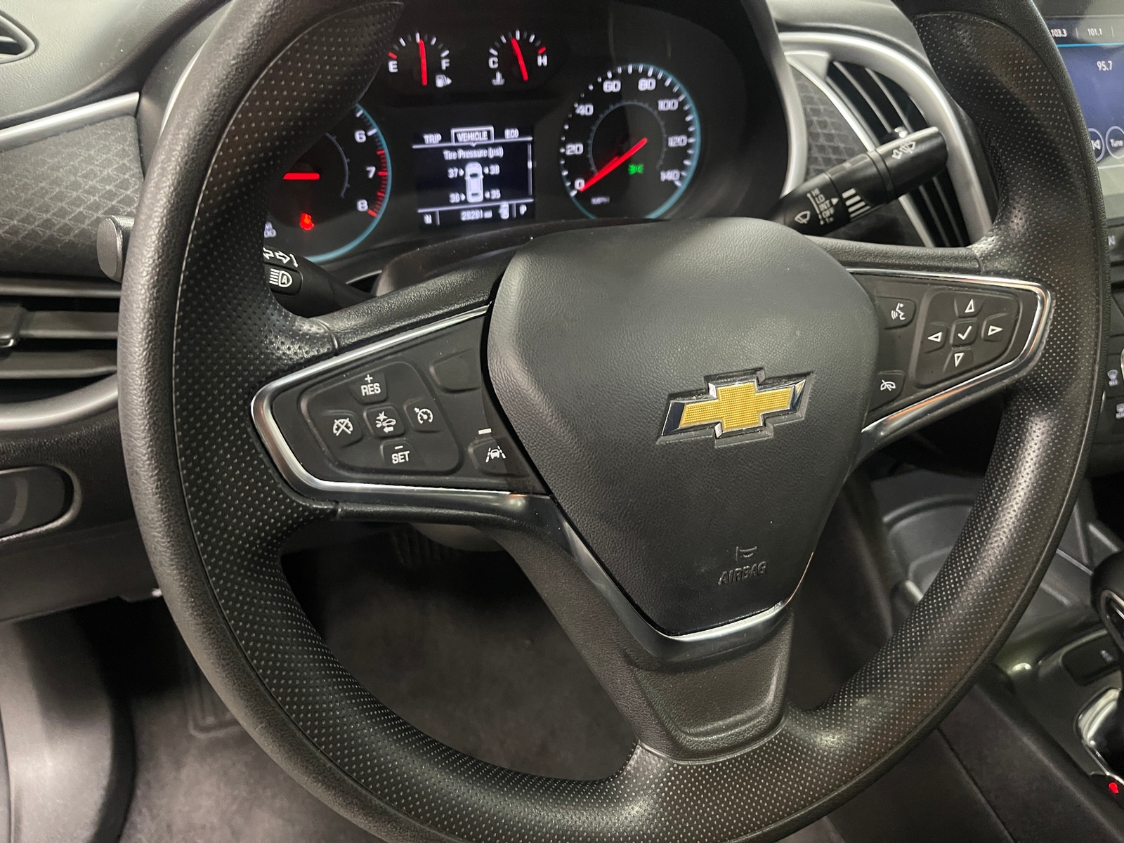 Thumbnail: 2023 Chevrolet Malibu - 5