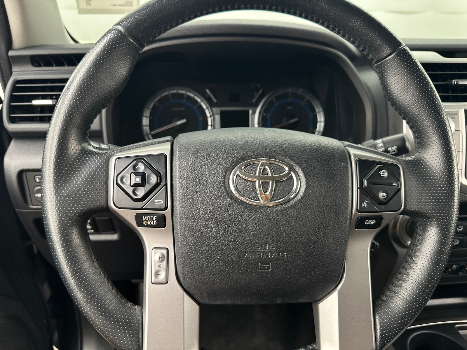 Thumbnail: 2016 Toyota 4Runner - 4