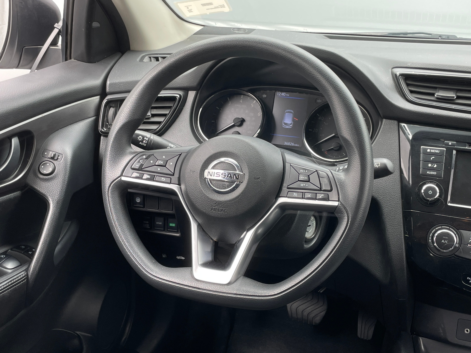 Thumbnail: 2022 Nissan Rogue Sport - 5