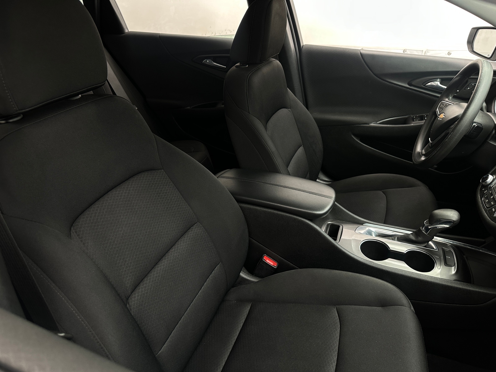 Thumbnail: 2021 Chevrolet Malibu - 2