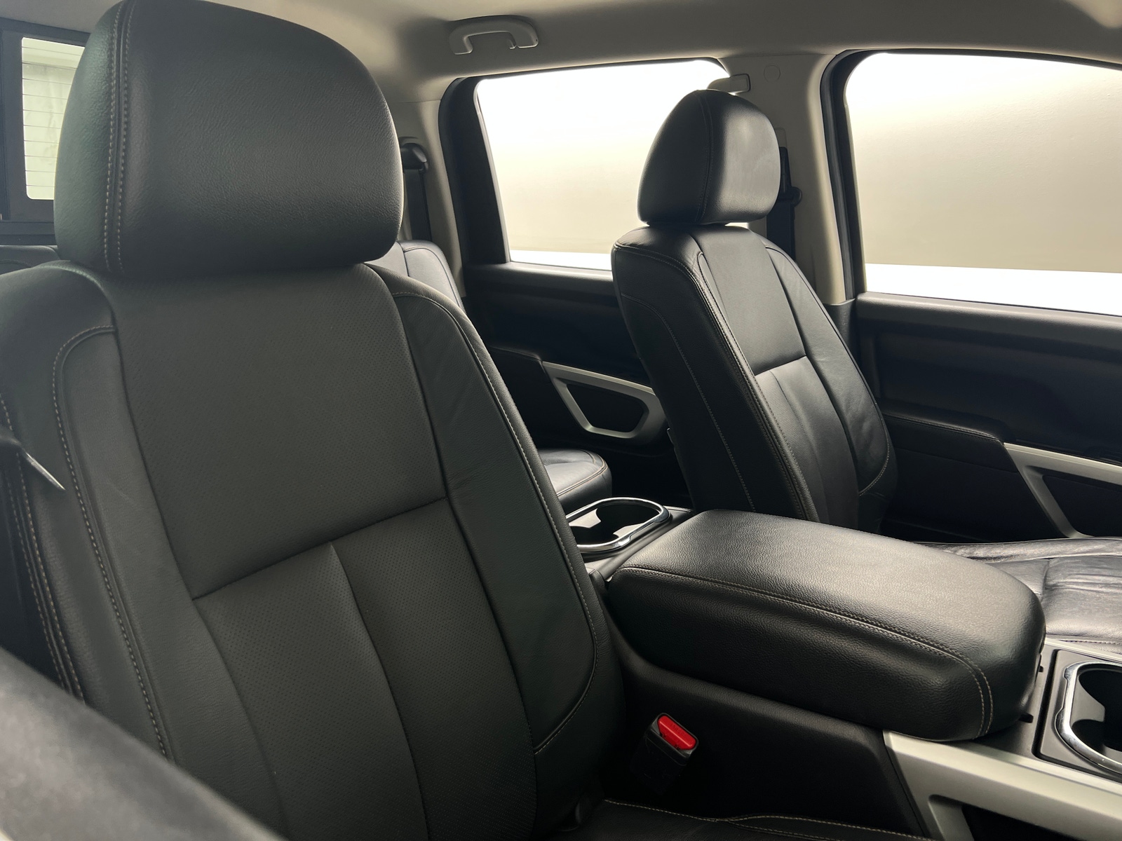 Thumbnail: 2017 Nissan Titan - 2