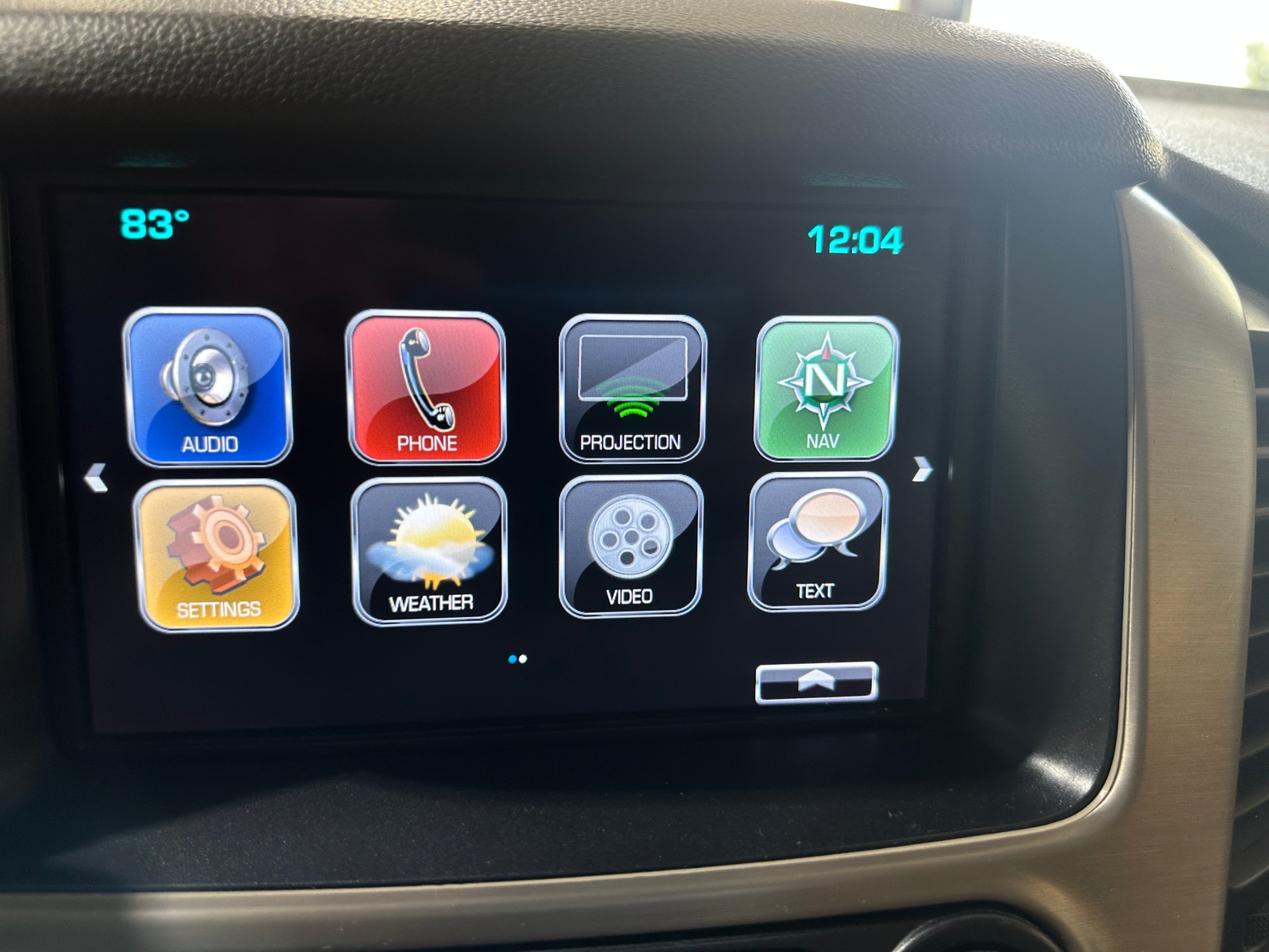 Thumbnail: 2018 GMC Yukon - 3