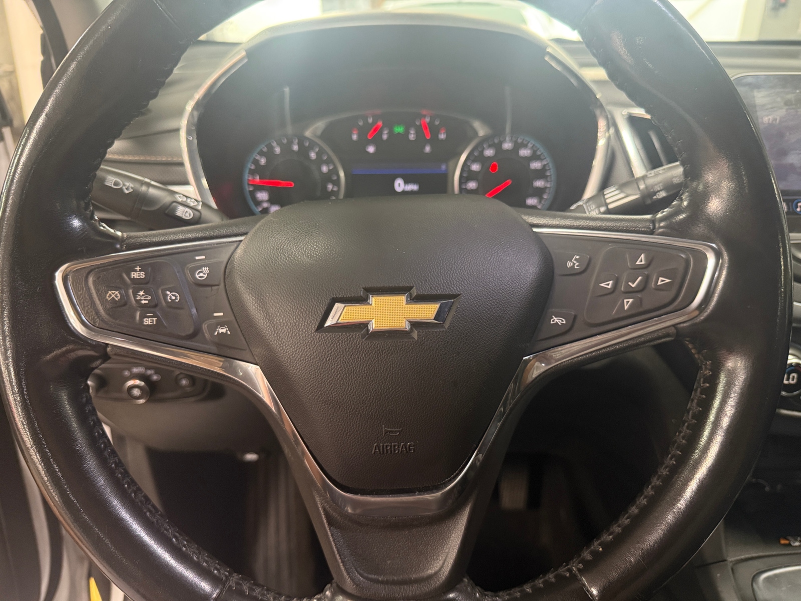 Thumbnail: 2020 Chevrolet Equinox - 4