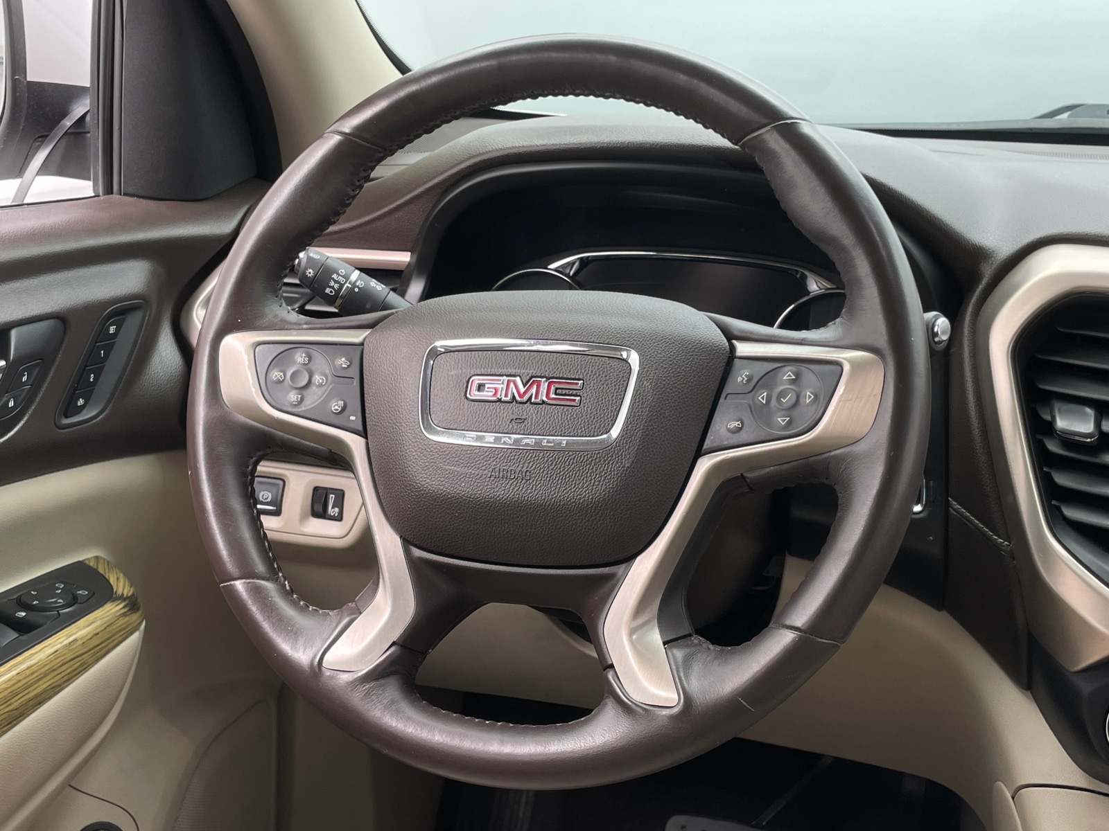 Thumbnail: 2018 GMC Acadia - 4