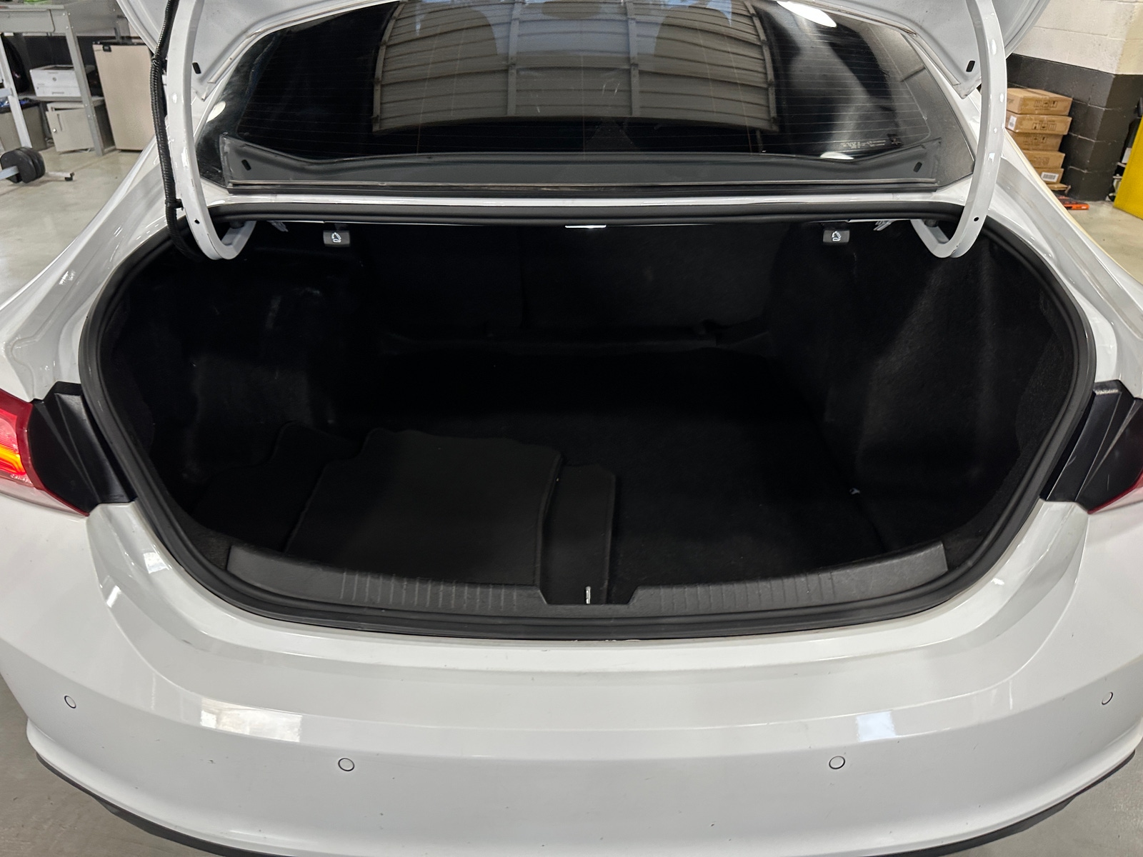 Thumbnail: 2020 Chevrolet Malibu - 7