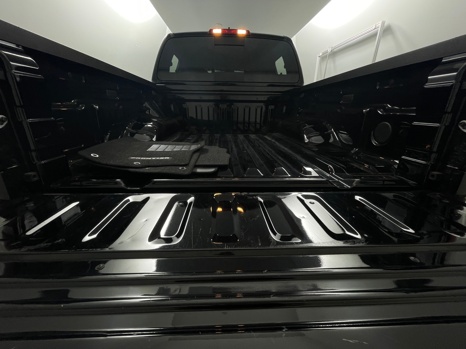 Thumbnail: 2024 Nissan Frontier - 7