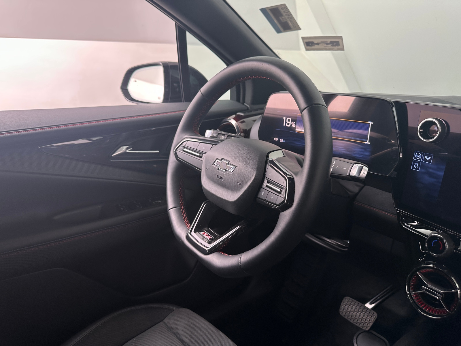 Thumbnail: 2024 Chevrolet Blazer EV - 4