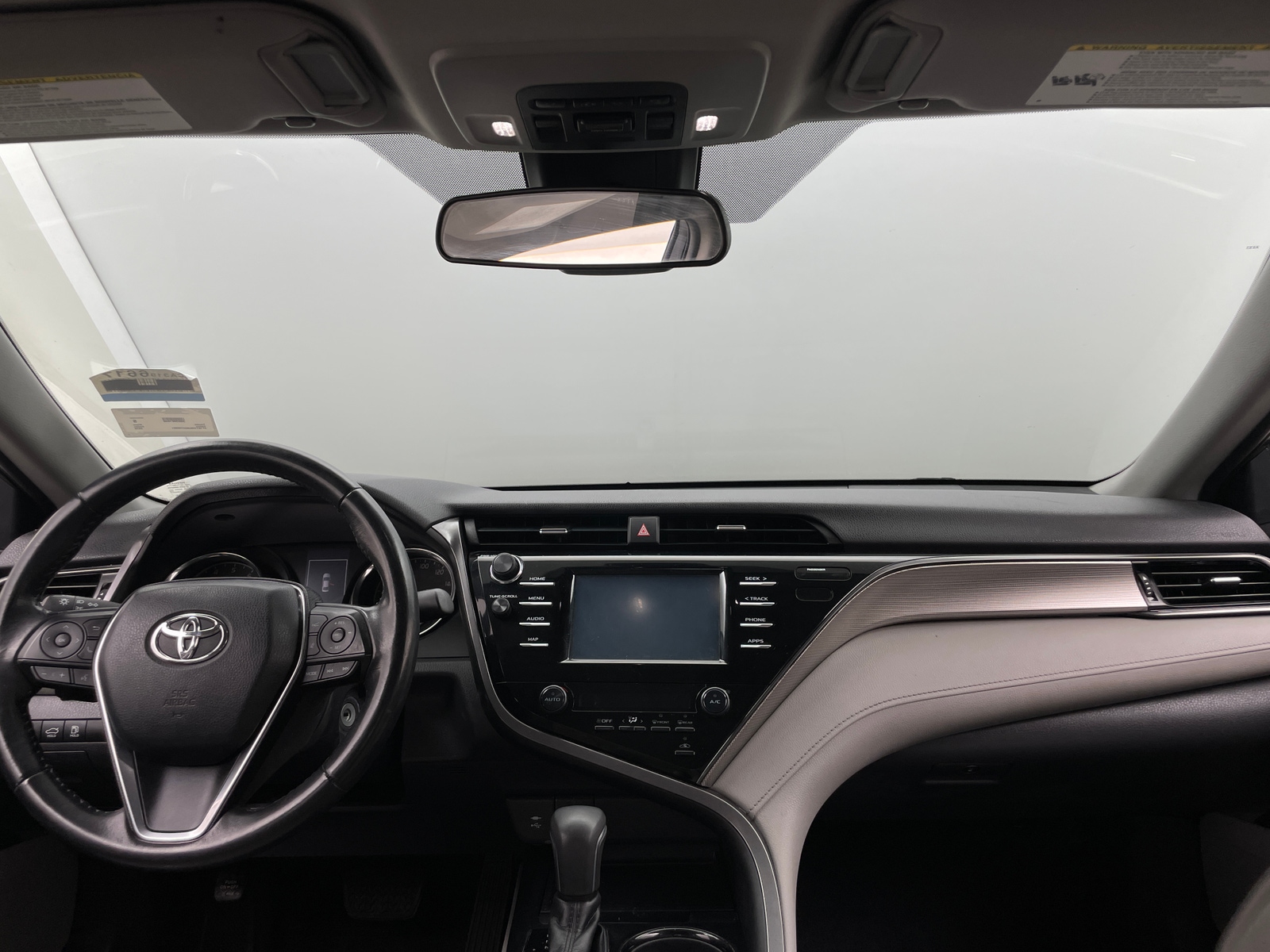 Thumbnail: 2019 Toyota Camry - 3