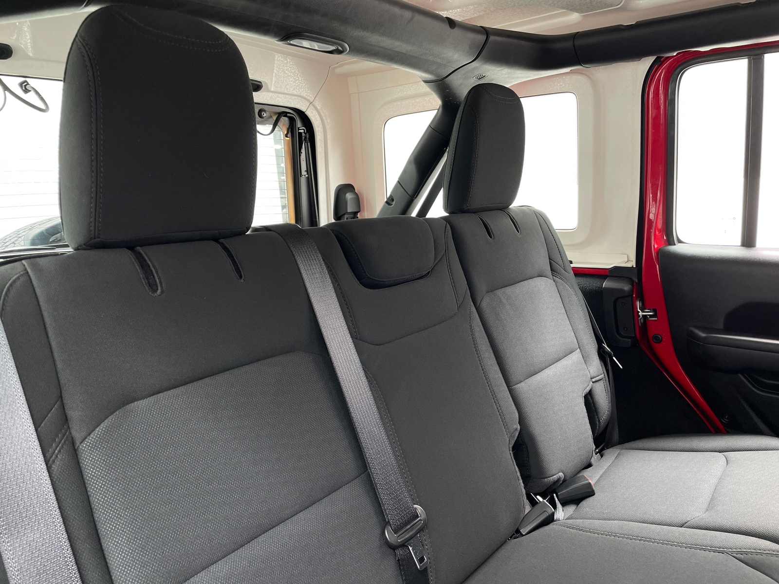 Thumbnail: 2021 Jeep Wrangler - 6