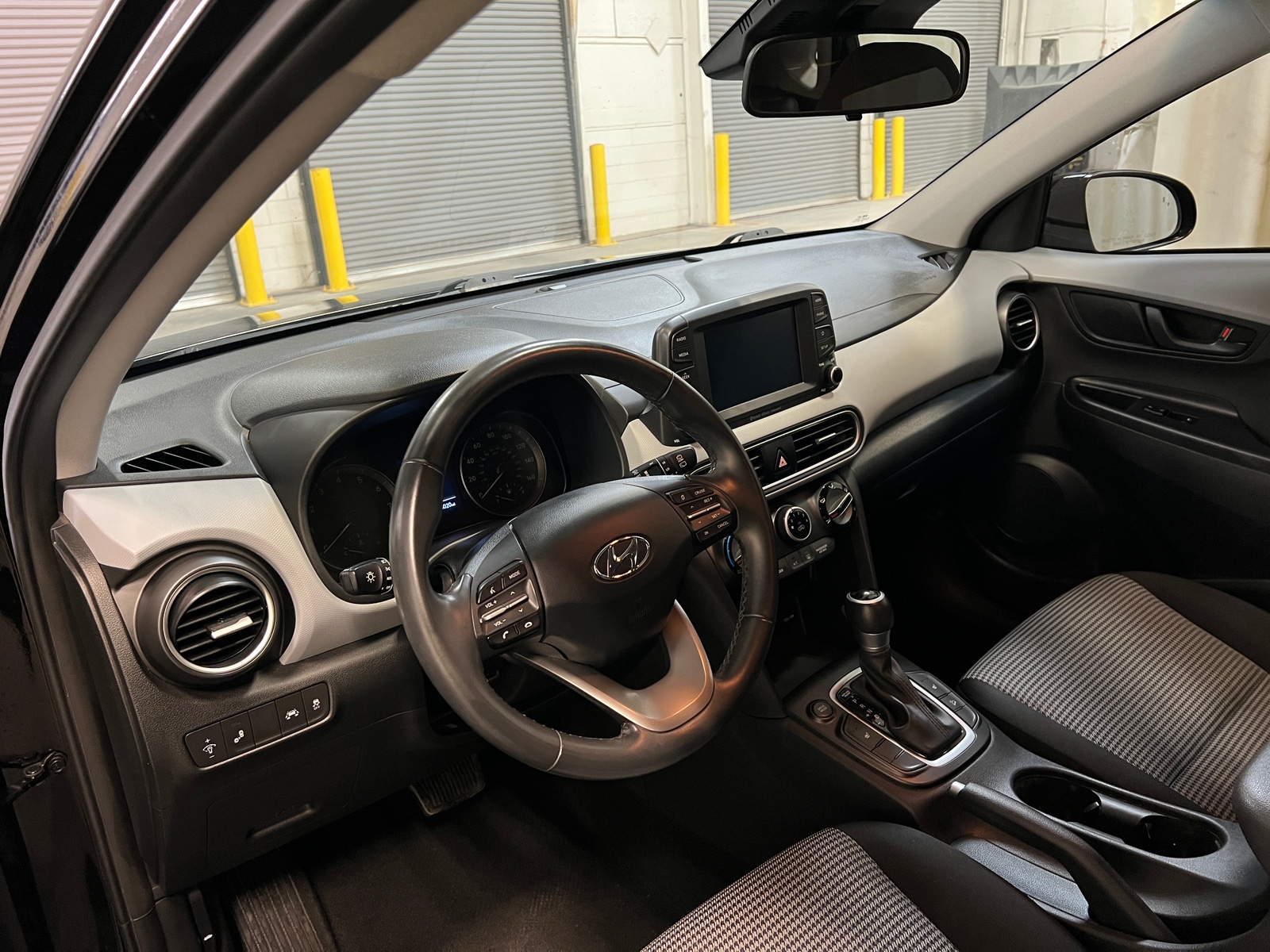 Thumbnail: 2020 Hyundai Kona - 3