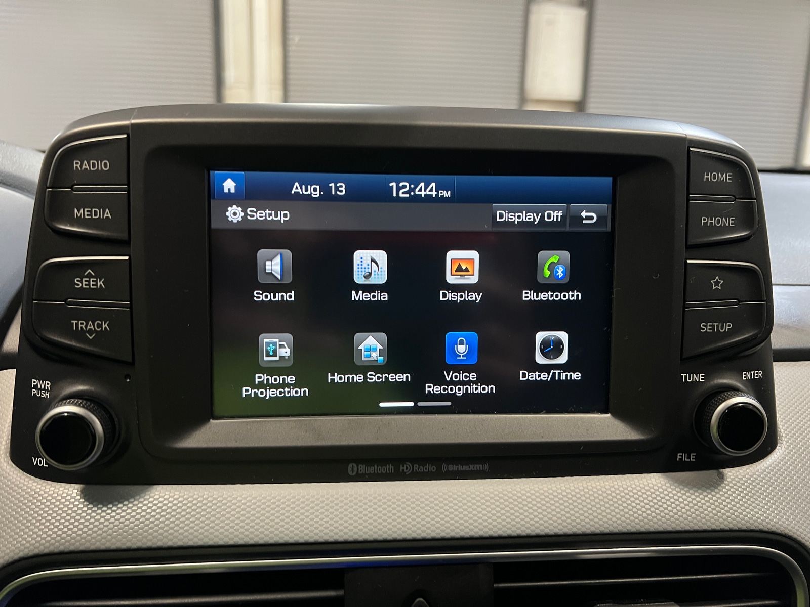 Thumbnail: 2020 Hyundai Kona - 4