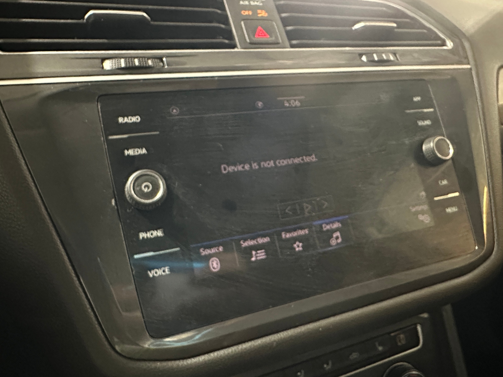 Thumbnail: 2021 Volkswagen Tiguan - 3