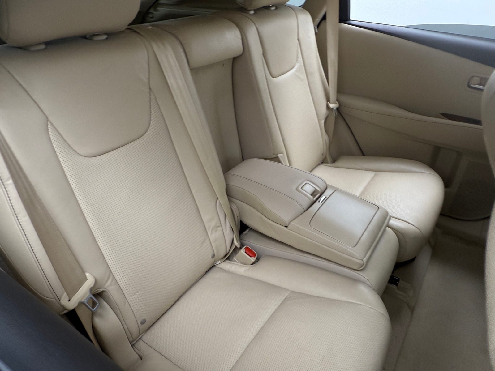 Thumbnail: 2015 Lexus RX - 6