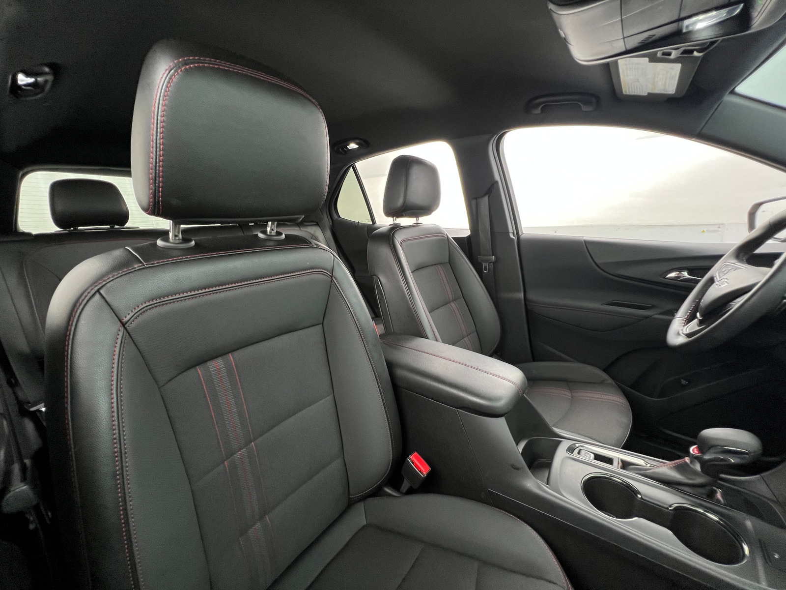 Thumbnail: 2022 Chevrolet Equinox - 2