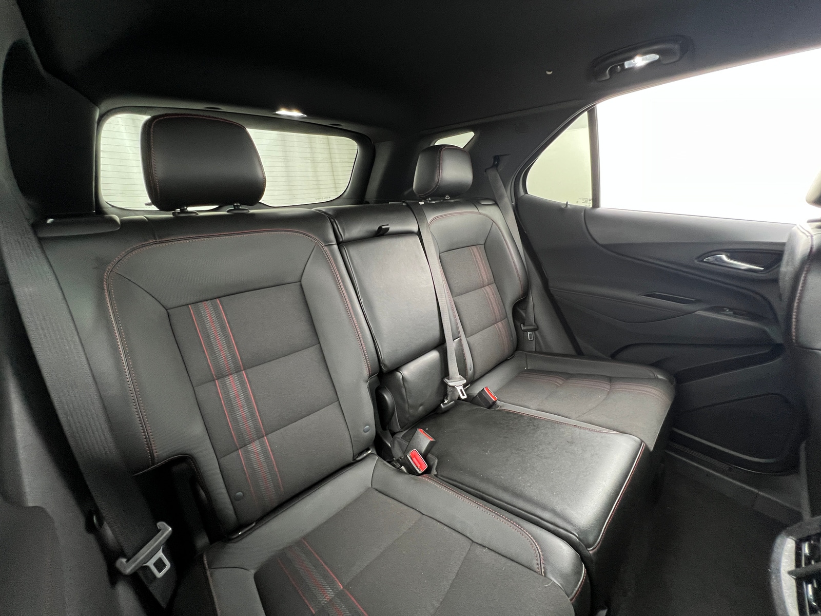 Thumbnail: 2022 Chevrolet Equinox - 6