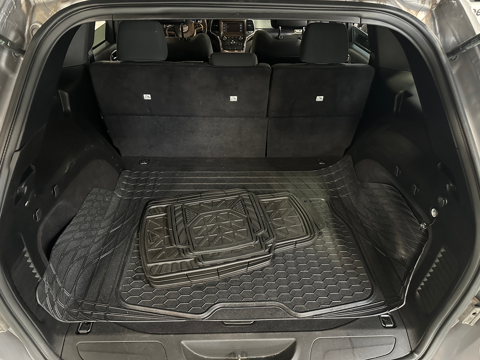 Thumbnail: 2014 Jeep Grand Cherokee - 7