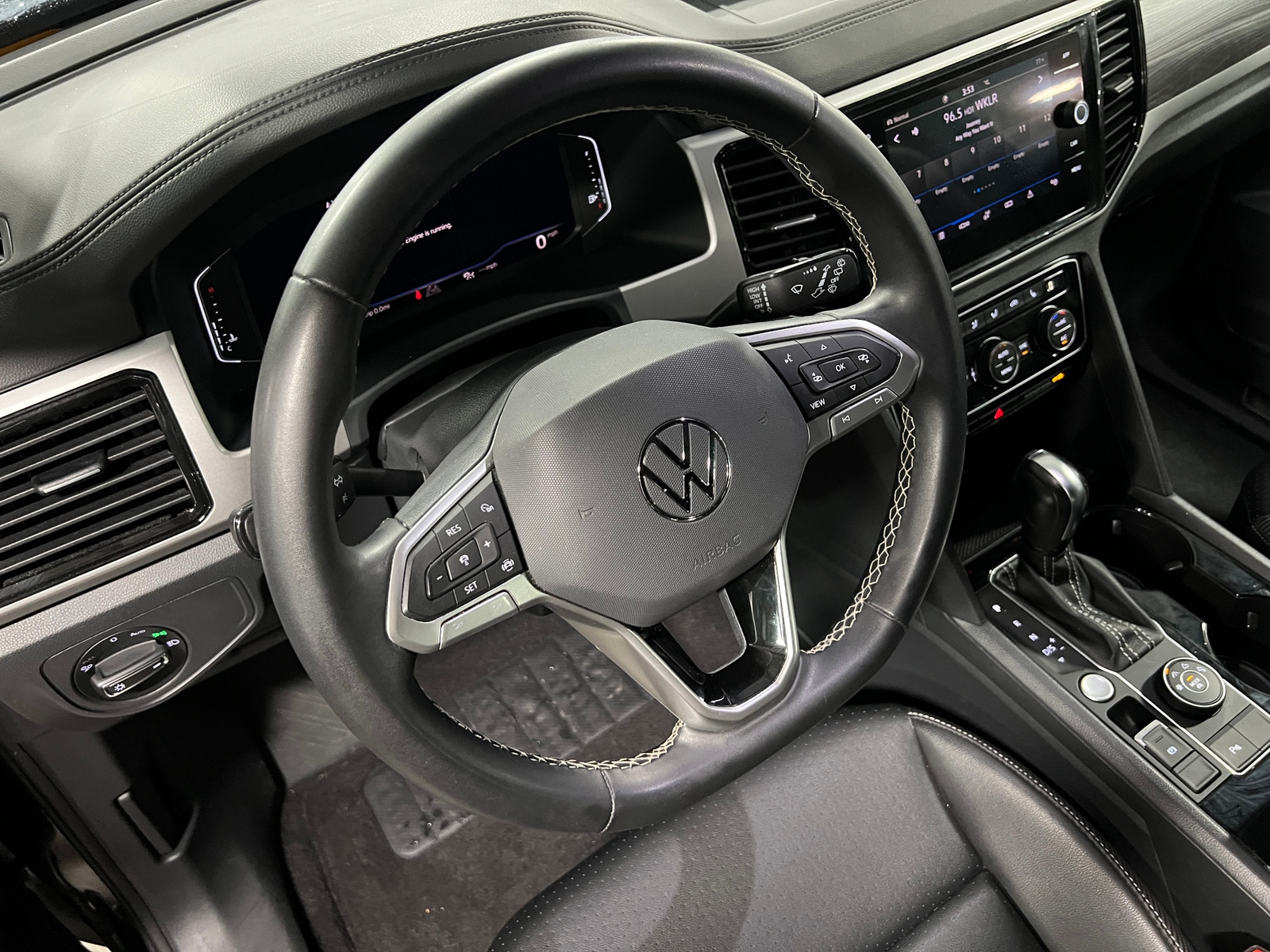 Thumbnail: 2022 Volkswagen Atlas - 4