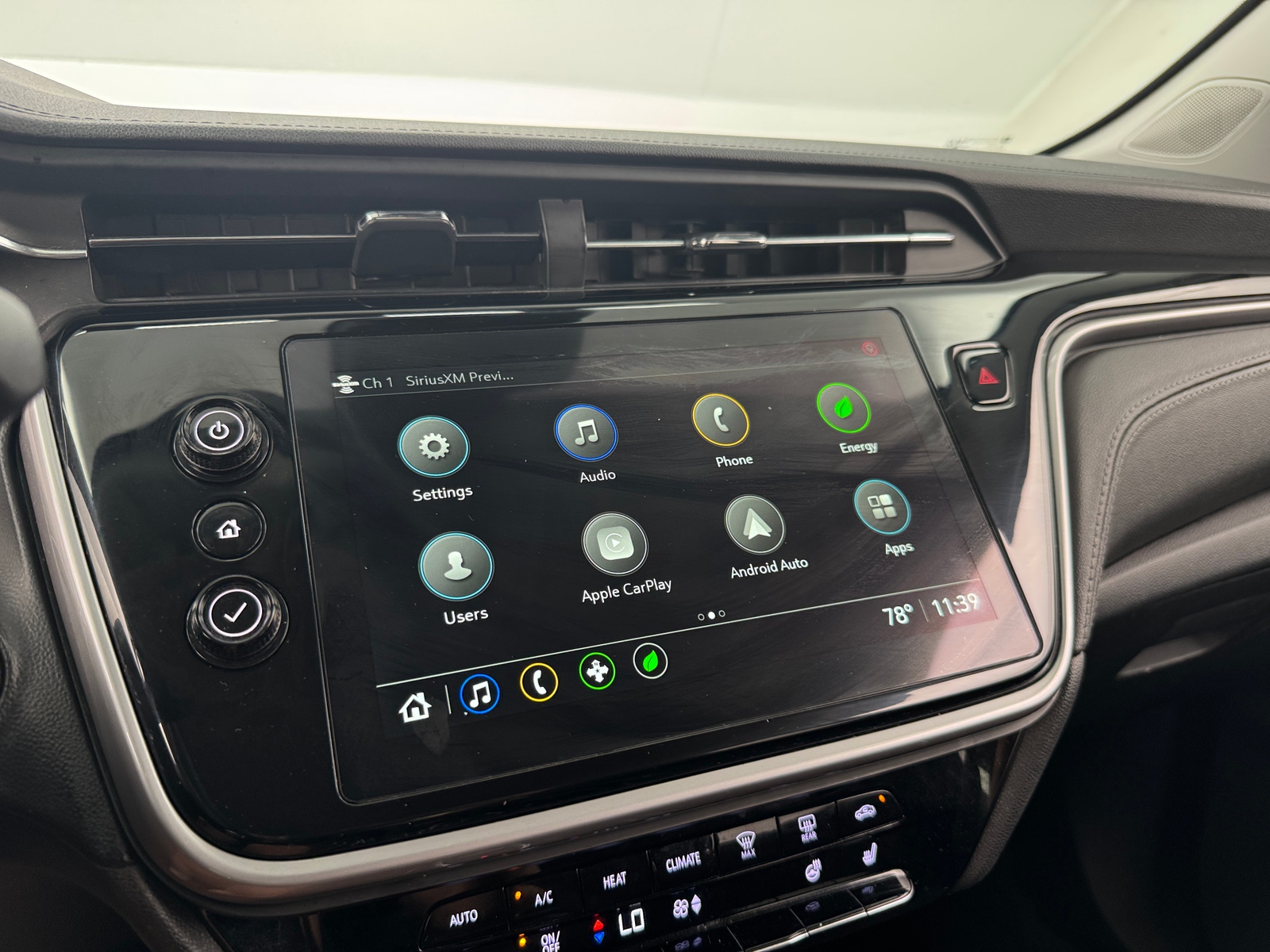 Thumbnail: 2023 Chevrolet Bolt EUV - 4