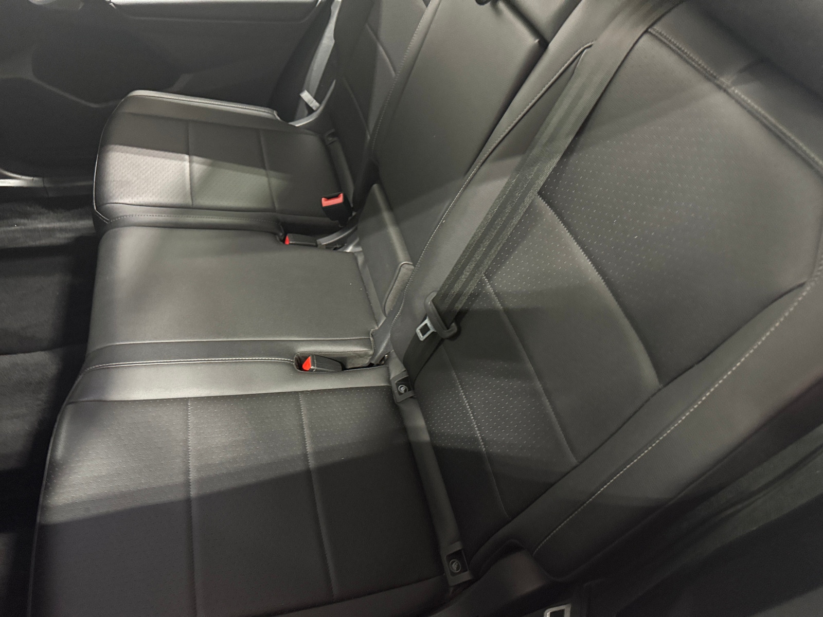 Thumbnail: 2019 Volkswagen Tiguan - 5