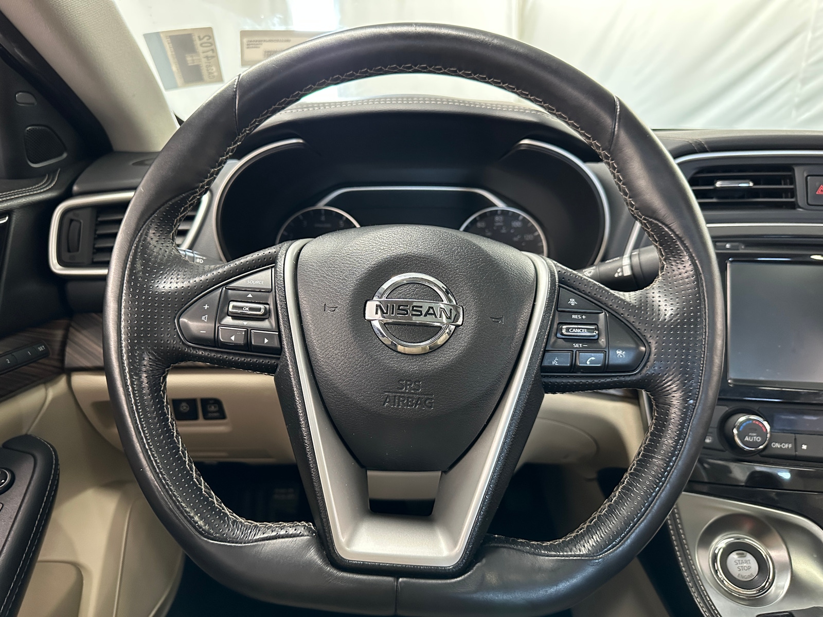 Thumbnail: 2016 Nissan Maxima - 4