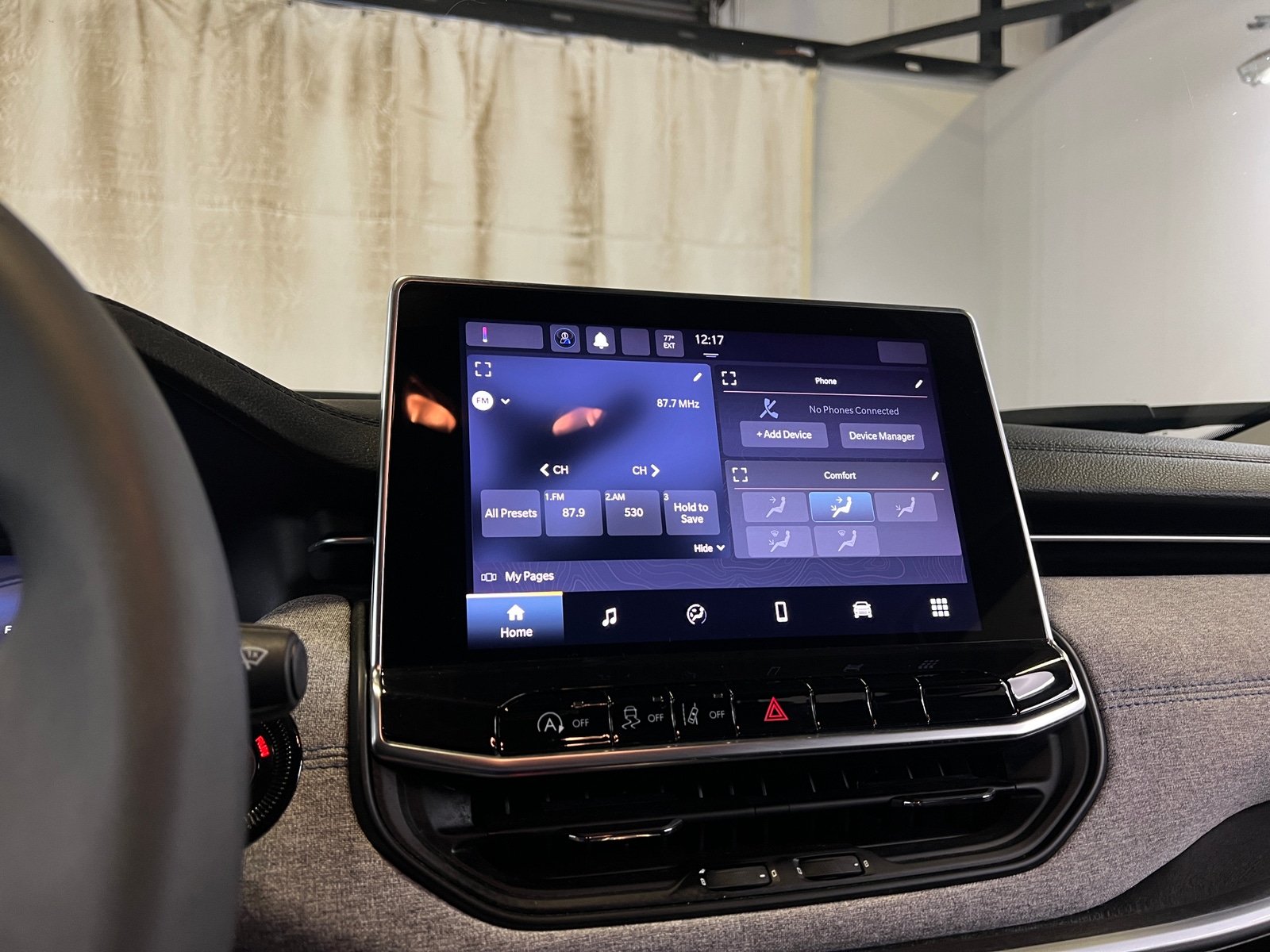 Thumbnail: 2022 Jeep Compass - 4