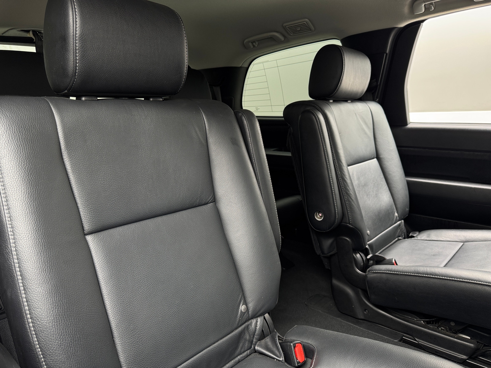 Thumbnail: 2019 Toyota Sequoia - 5