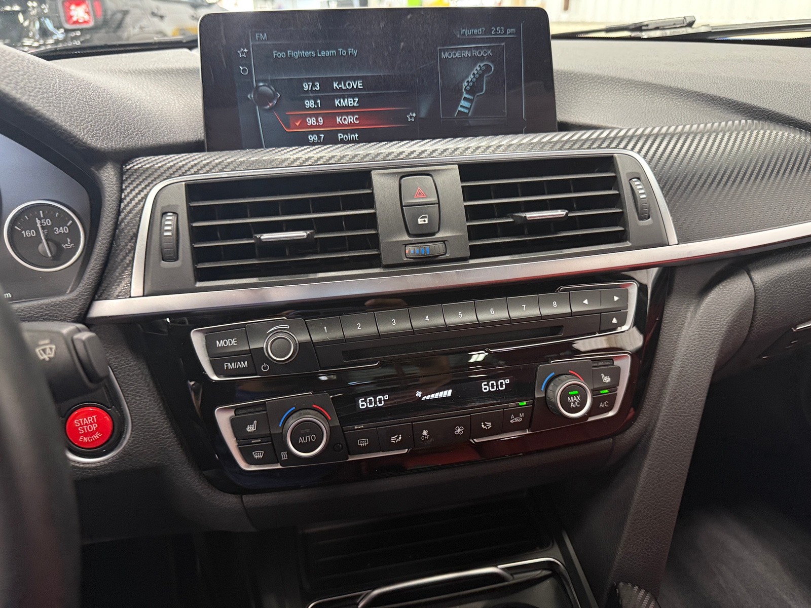 Thumbnail: 2017 BMW 3 Series - 3