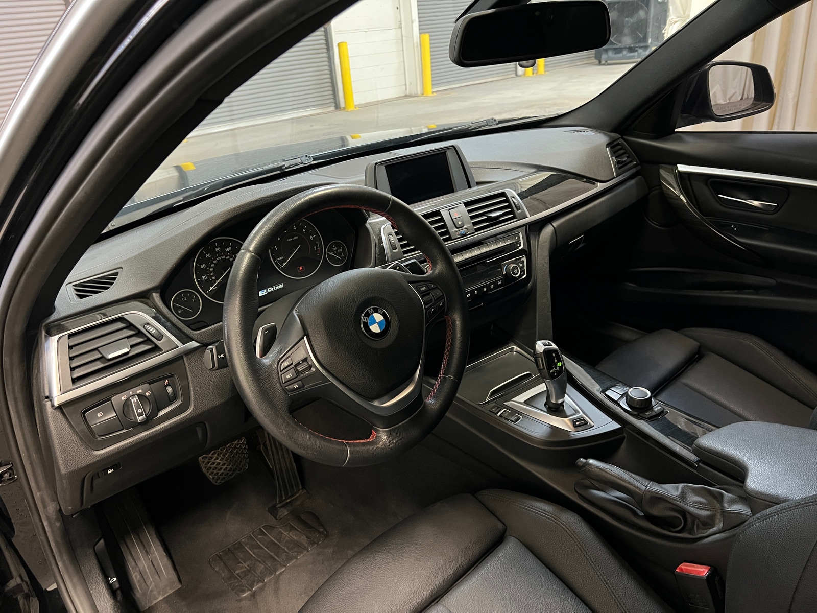 Thumbnail: 2018 BMW 3 Series - 2