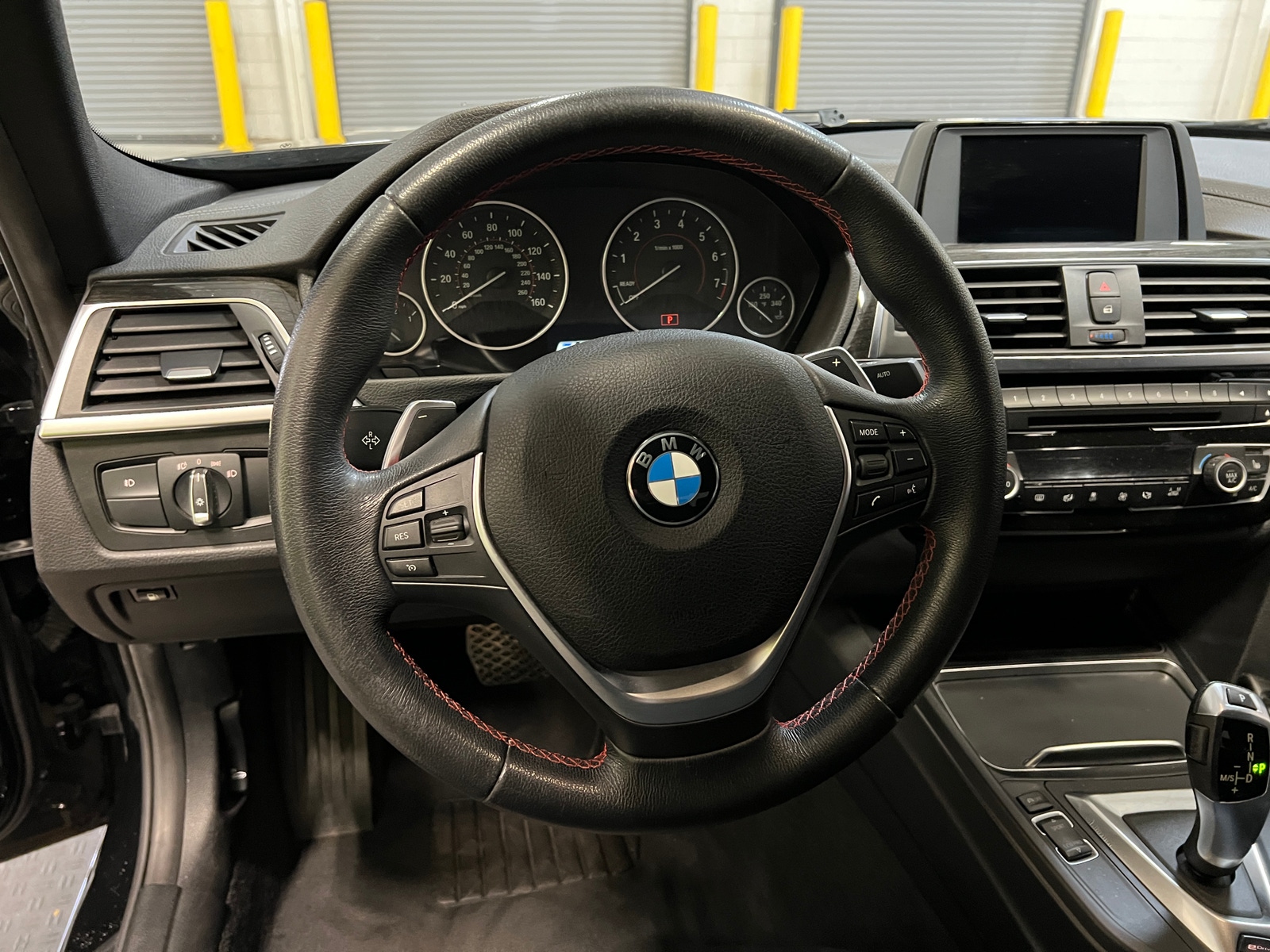 Thumbnail: 2018 BMW 3 Series - 4