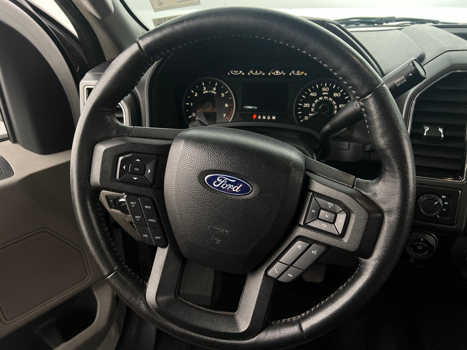 Thumbnail: 2018 Ford Econoline - 5