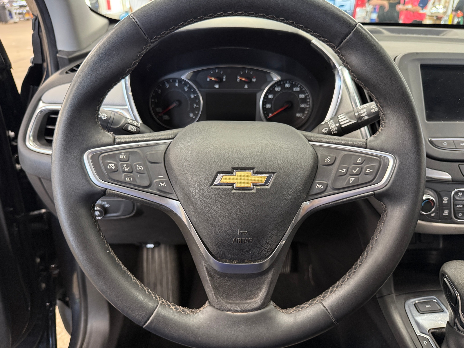 Thumbnail: 2023 Chevrolet Equinox - 5