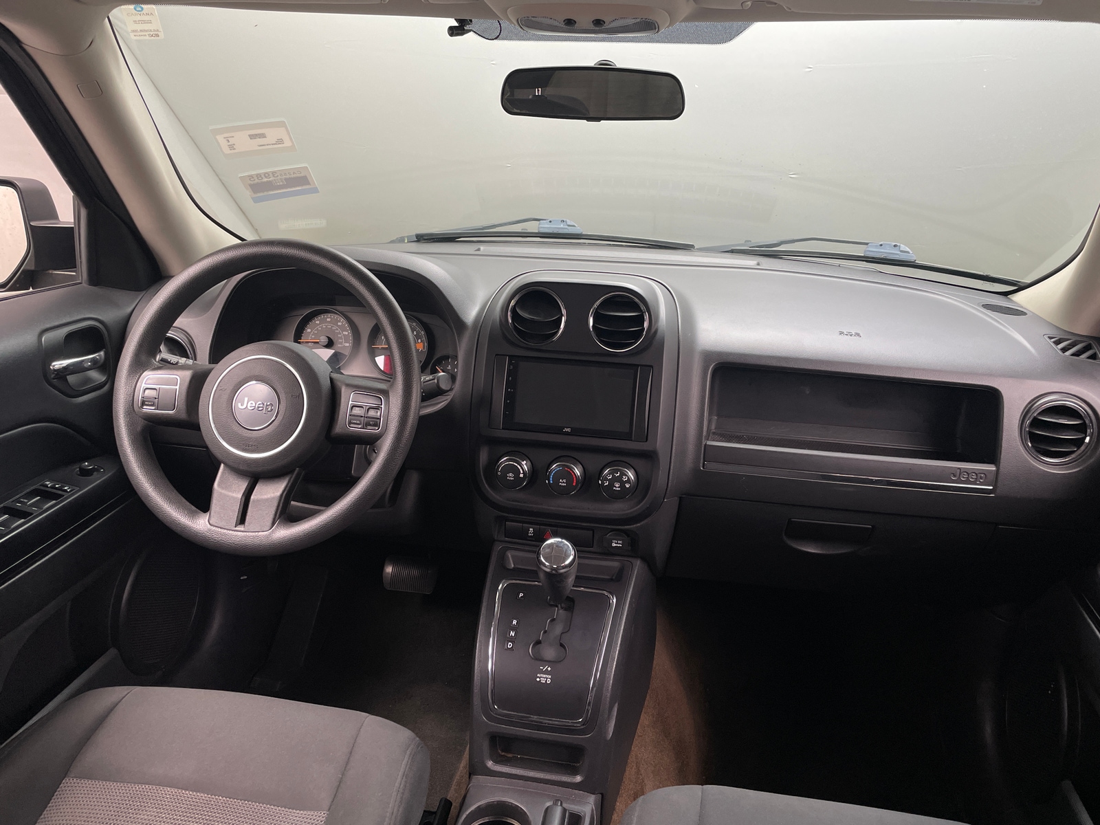 Thumbnail: 2015 Jeep Patriot - 3