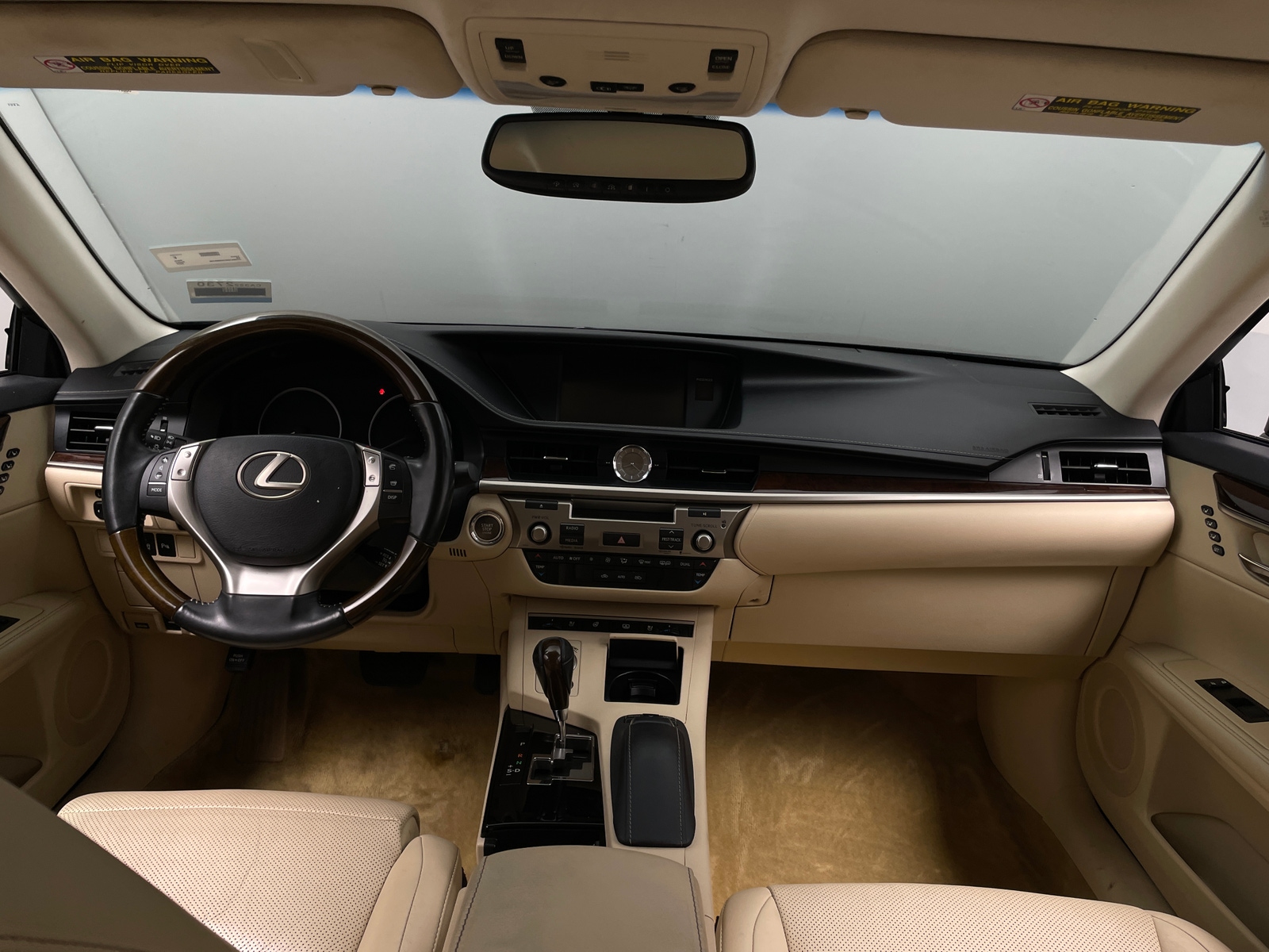Thumbnail: 2013 Lexus ES - 2