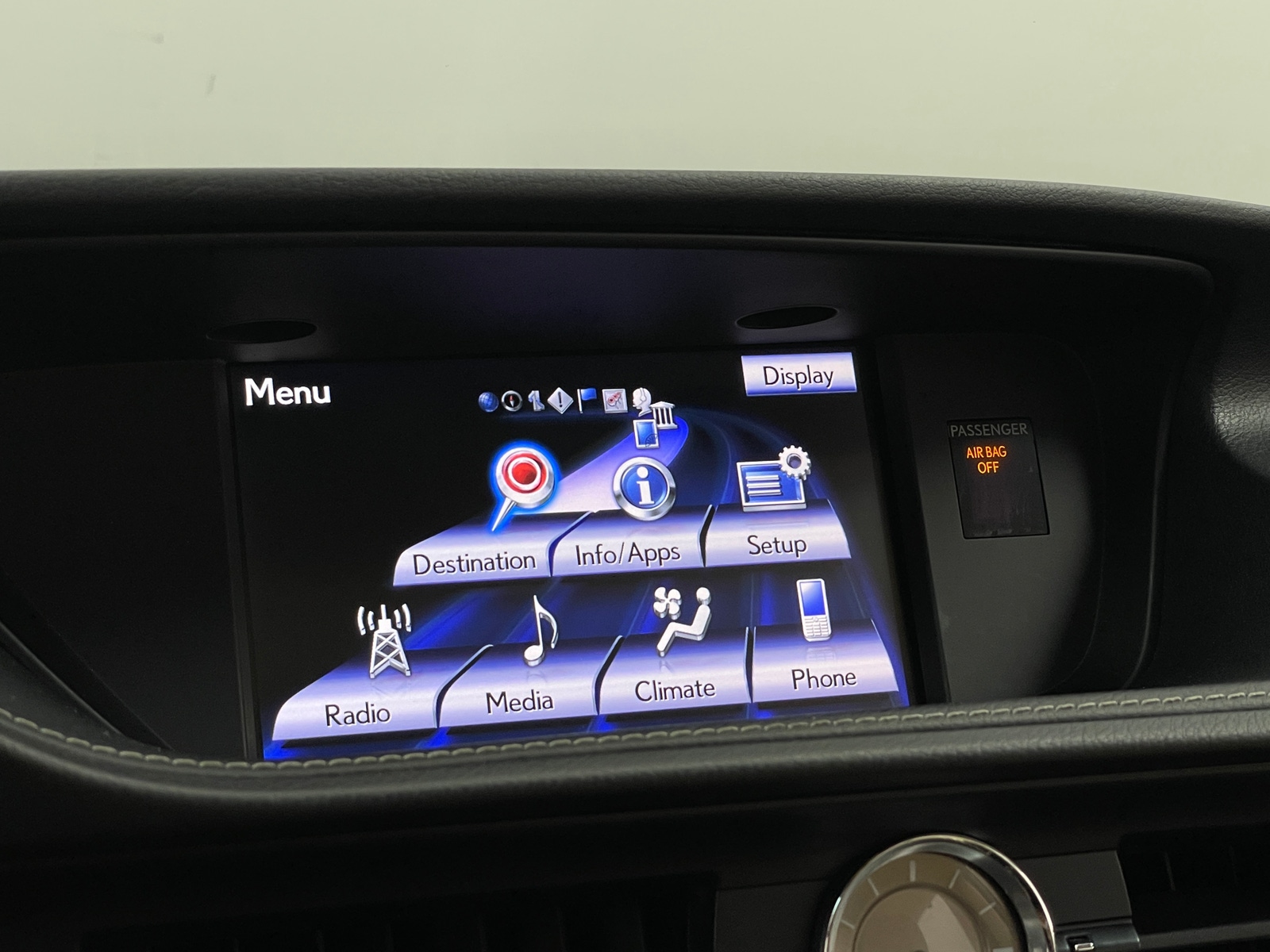 Thumbnail: 2013 Lexus ES - 3