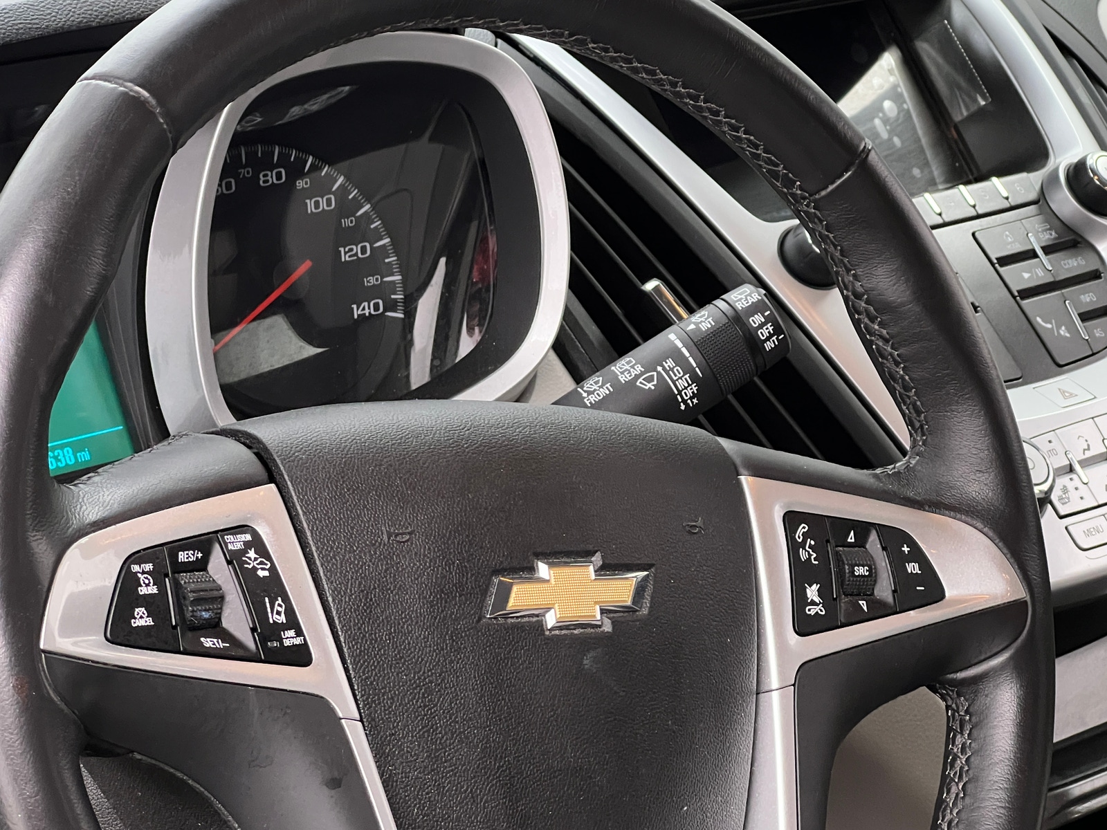 Thumbnail: 2017 Chevrolet Equinox - 4