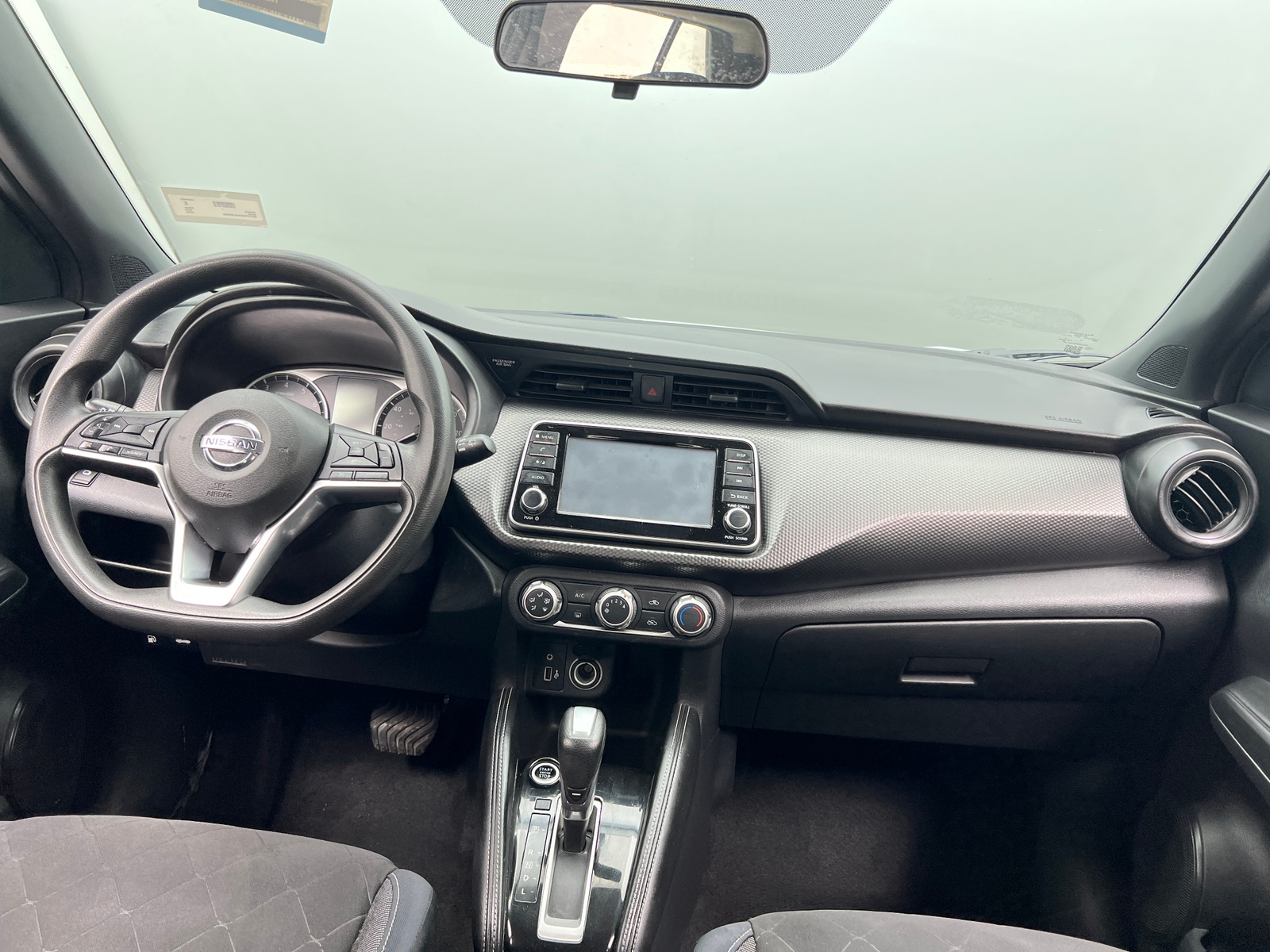 Thumbnail: 2018 Nissan Kicks - 3