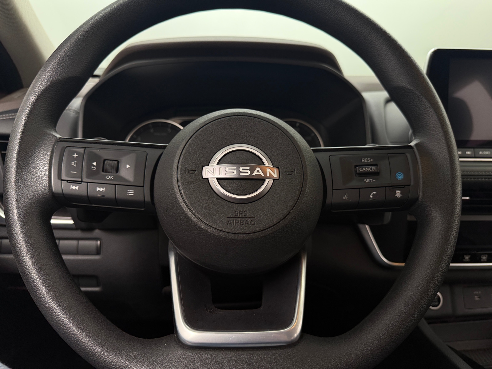Thumbnail: 2023 Nissan Rogue - 5