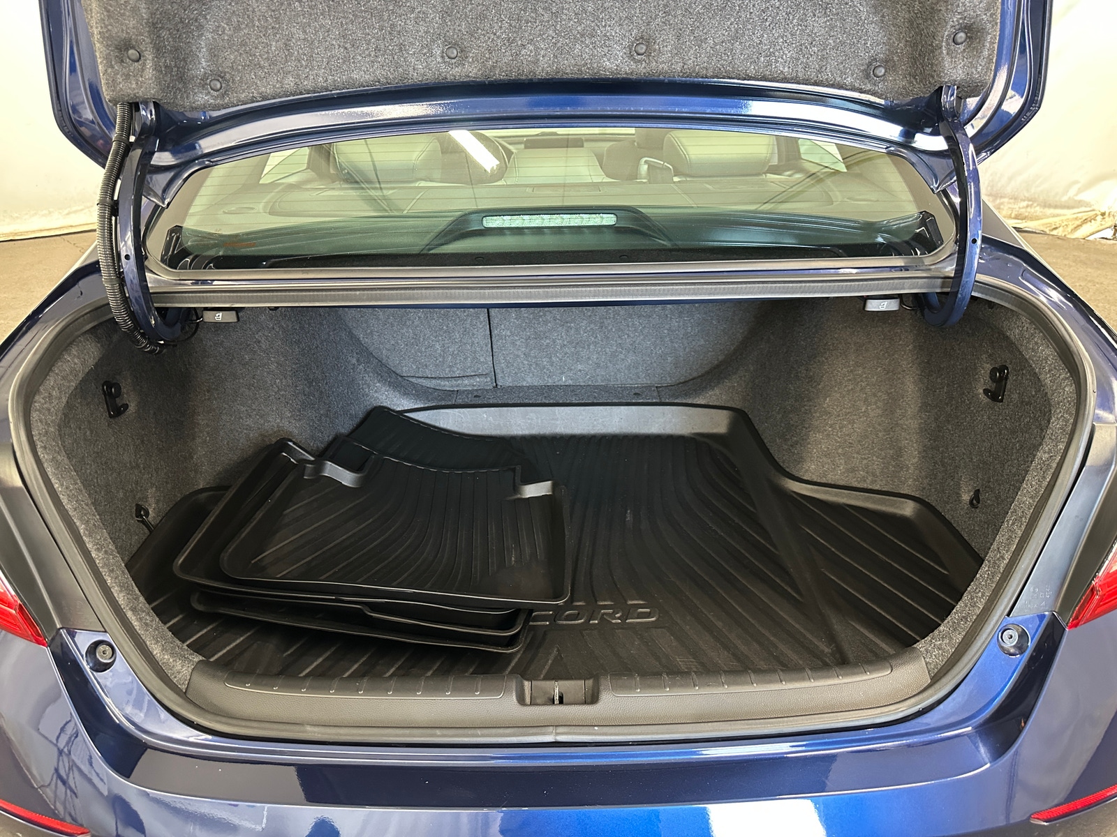 Thumbnail: 2019 Honda Accord - 7