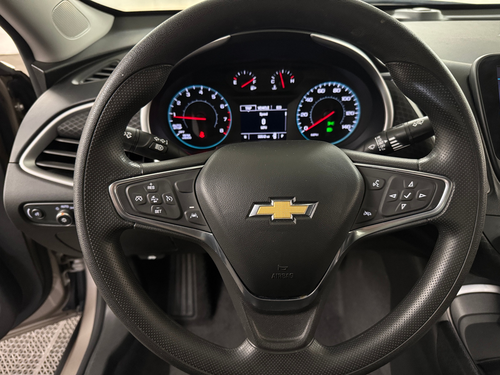 Thumbnail: 2024 Chevrolet Malibu - 5