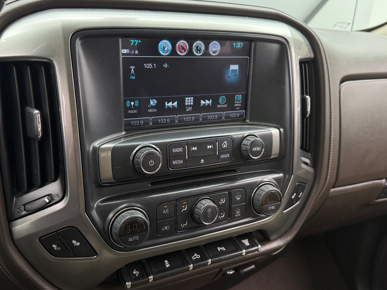 Thumbnail: 2019 Chevrolet Silverado 3500 - 3